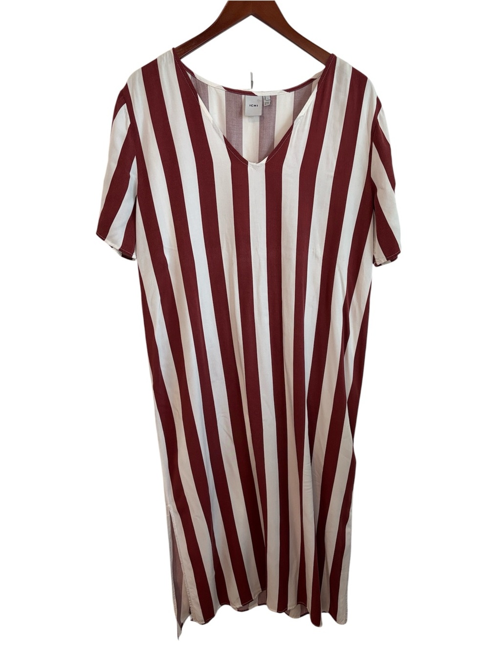 ICHI Maroon and White Striped V-Neck Short Sleeve Maxi Dress L